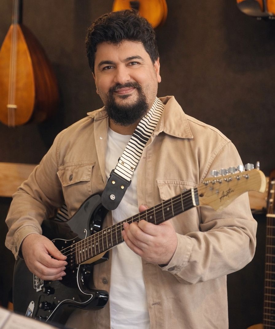 Soner Özcan-Müzik Öğretmeni